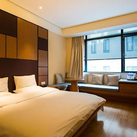 Guenluek Apartment *